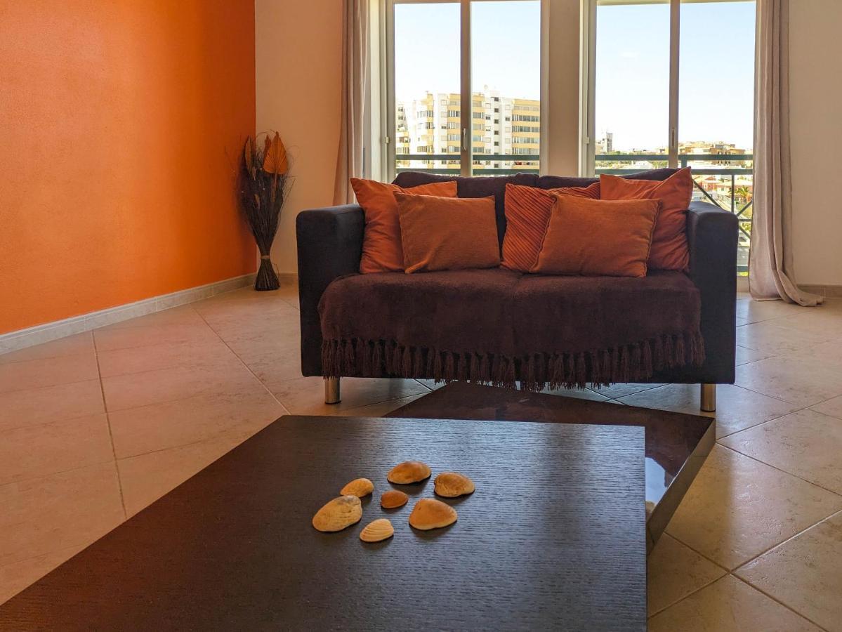 Two Bedroom Apartment - 110M2, Ac, Terrace, Wi-Fi Lagos Ngoại thất bức ảnh