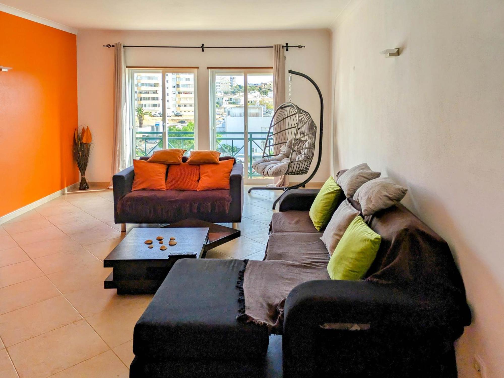 Two Bedroom Apartment - 110M2, Ac, Terrace, Wi-Fi Lagos Ngoại thất bức ảnh