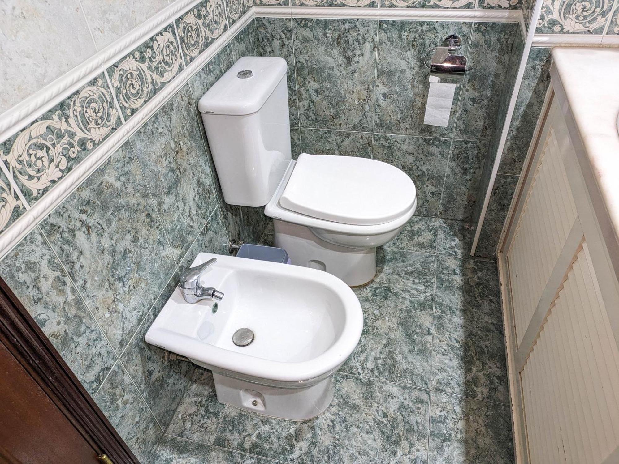 Two Bedroom Apartment - 110M2, Ac, Terrace, Wi-Fi Lagos Ngoại thất bức ảnh